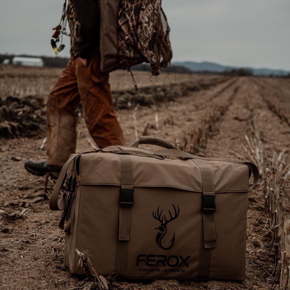 FEROX Flyway Series - Fully Flocked Canada Goose Silhouette Decoys – 60 Pack &amp; Classic Khaki Bag